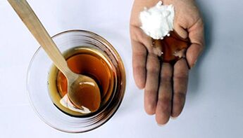 Hỗn hợp soda và mật ong là bài thuốc dân gian giúp tăng cường lưu thông máu ở dương vật